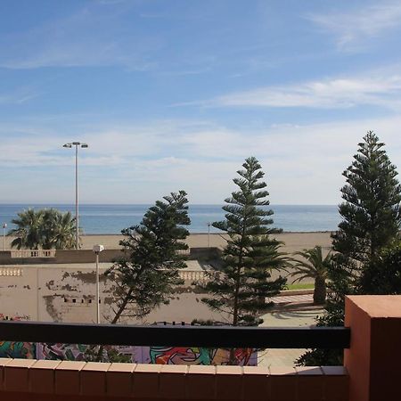 Apartamento En Primera Linea De Playa, Con Vistas A La Playa Y Con Wifi Roquetas de Mar Luaran gambar