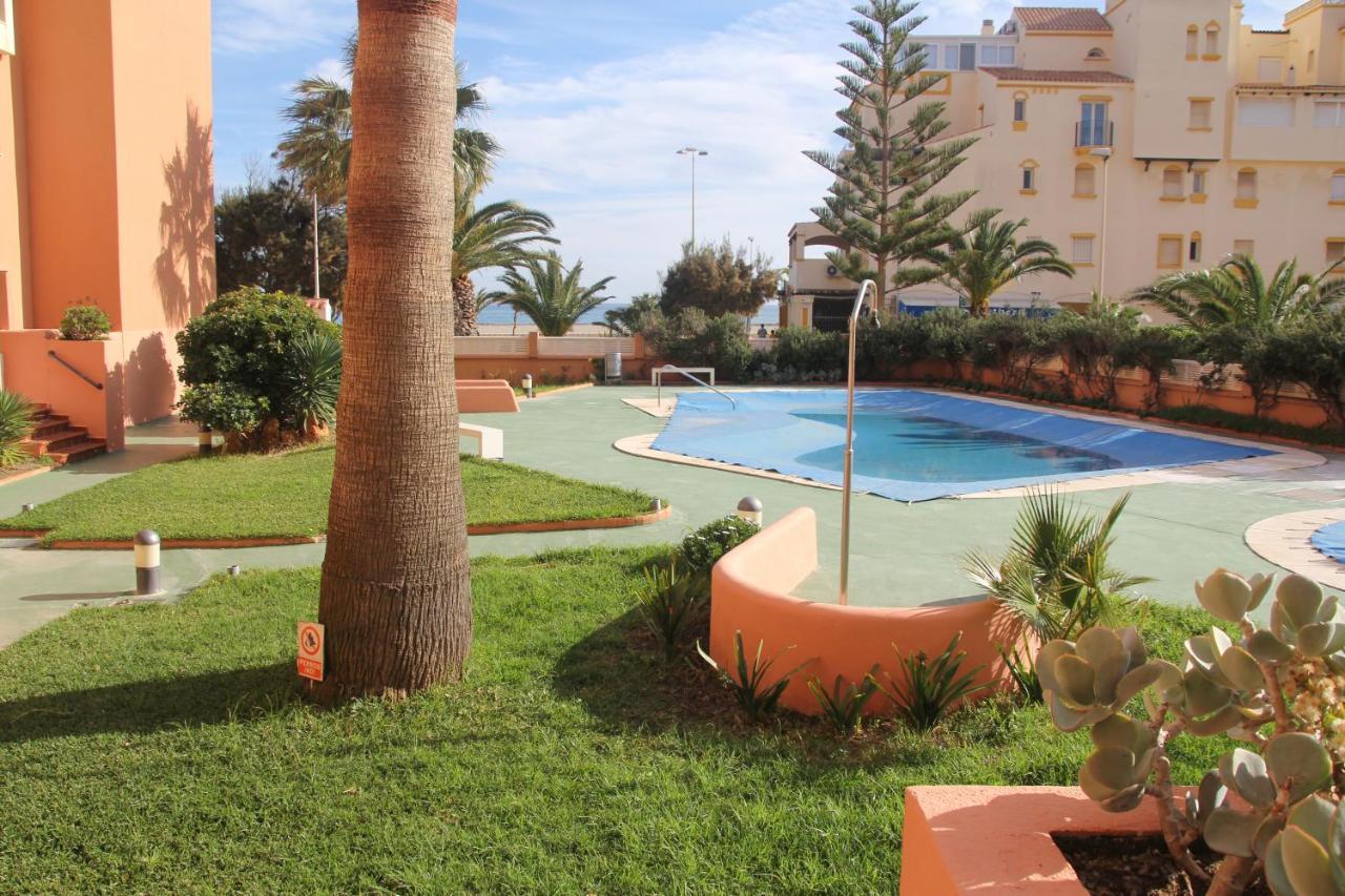 Apartamento En Primera Linea De Playa, Con Vistas A La Playa Y Con Wifi Roquetas de Mar Luaran gambar